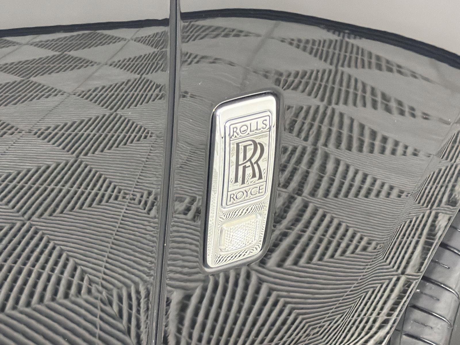 Used 2025 Rolls-Royce Ghost image 28