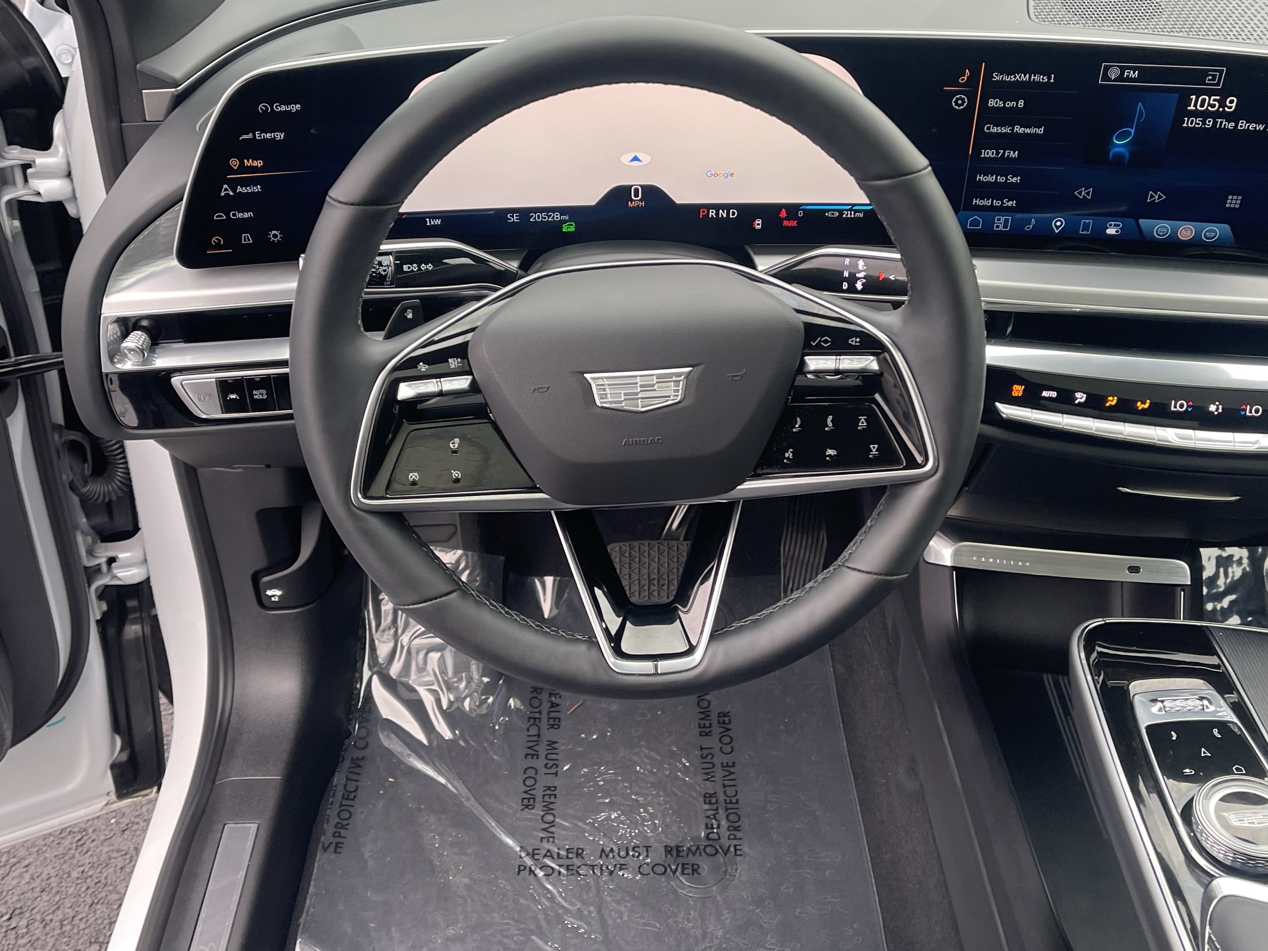 Used 2024 Cadillac Lyriq Luxury AWD/4WD image 13