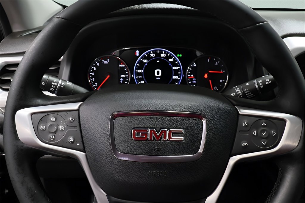 Used 2023 GMC Acadia SLT w/ GMC Pro Grade Package image 12