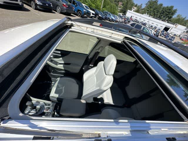 Used 2019 Subaru Forester Premium AWD/4WD image 6