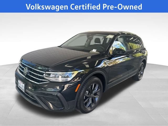 Certified 2023 Volkswagen Tiguan SE w/ Panoramic Sunroof Package image 1