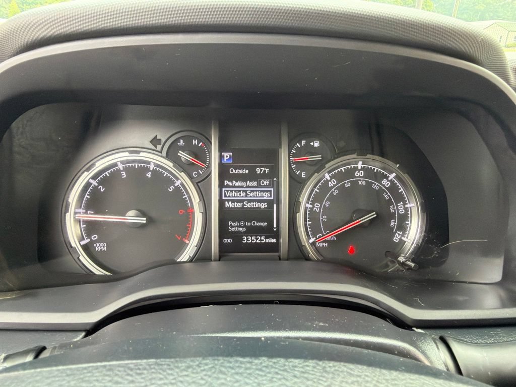 Used 2024 Toyota 4Runner Limited AWD/4WD image 8