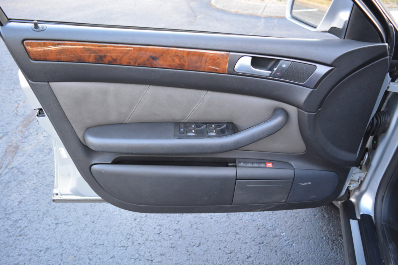 Used 2004 Audi allroad 2.7T image 11