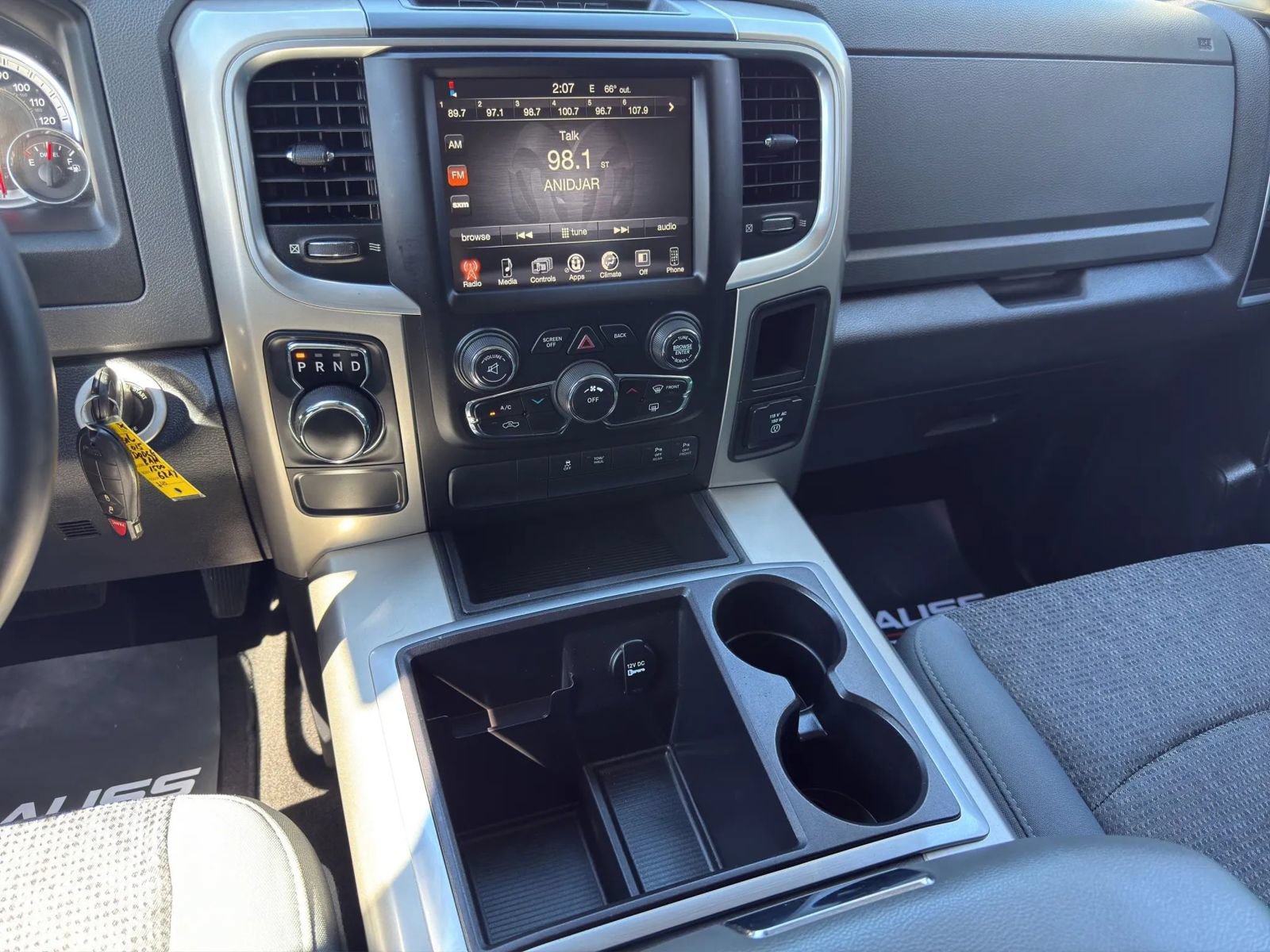 Used 2015 RAM 1500 Big Horn RWD image 23