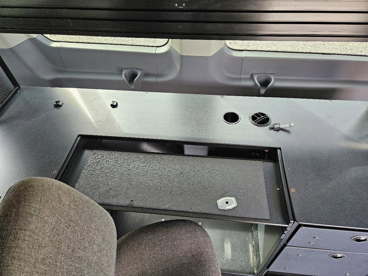 Used 2019 Ford Transit 150 XLT RWD image 25