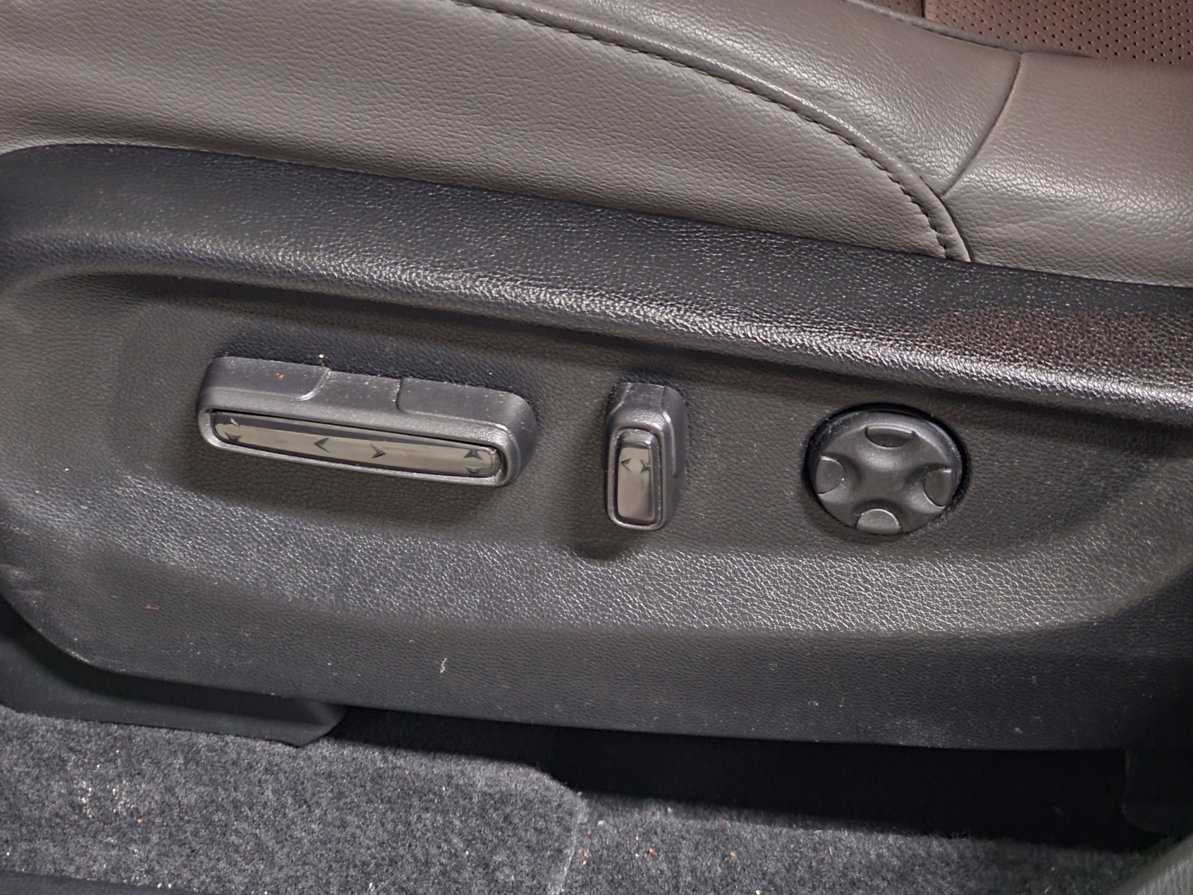 Used 2022 Honda CR-V Touring image 21