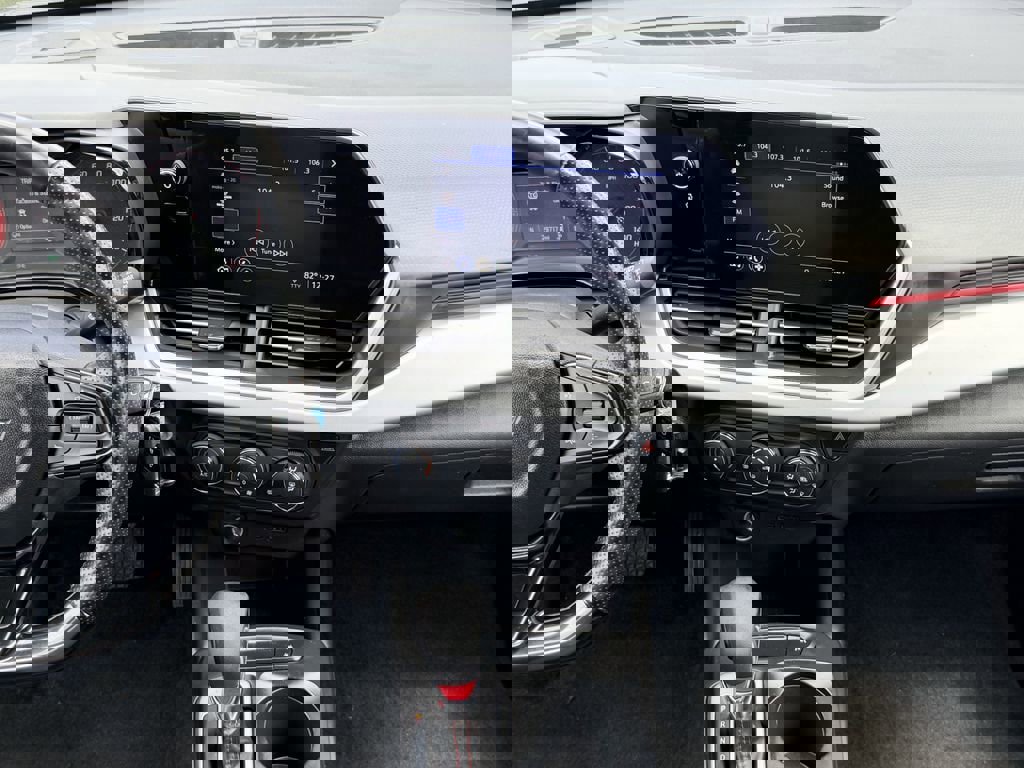 Certified 2024 Chevrolet Trax RS image 15