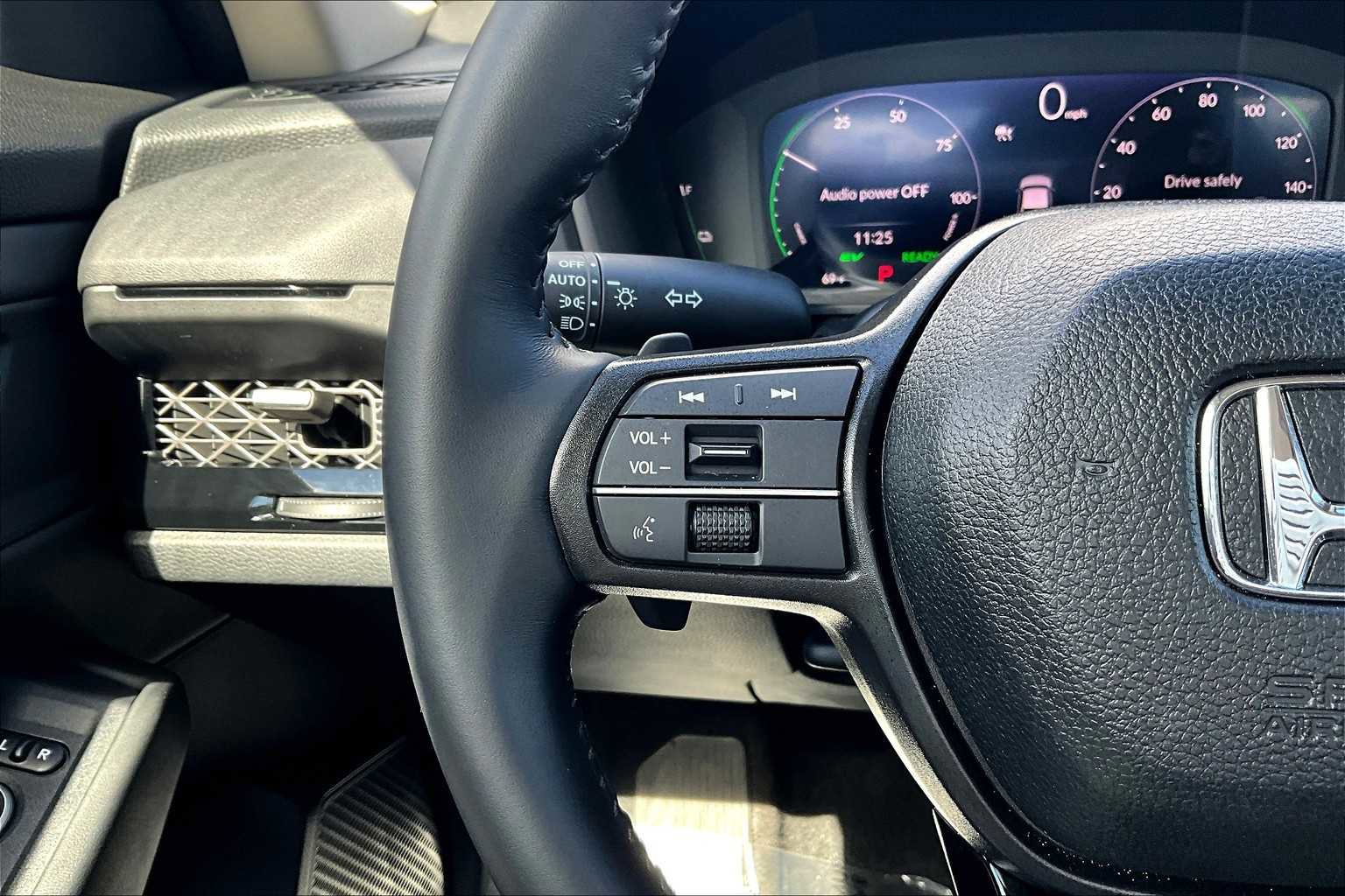 Used 2025 Honda Accord EX-L image 23