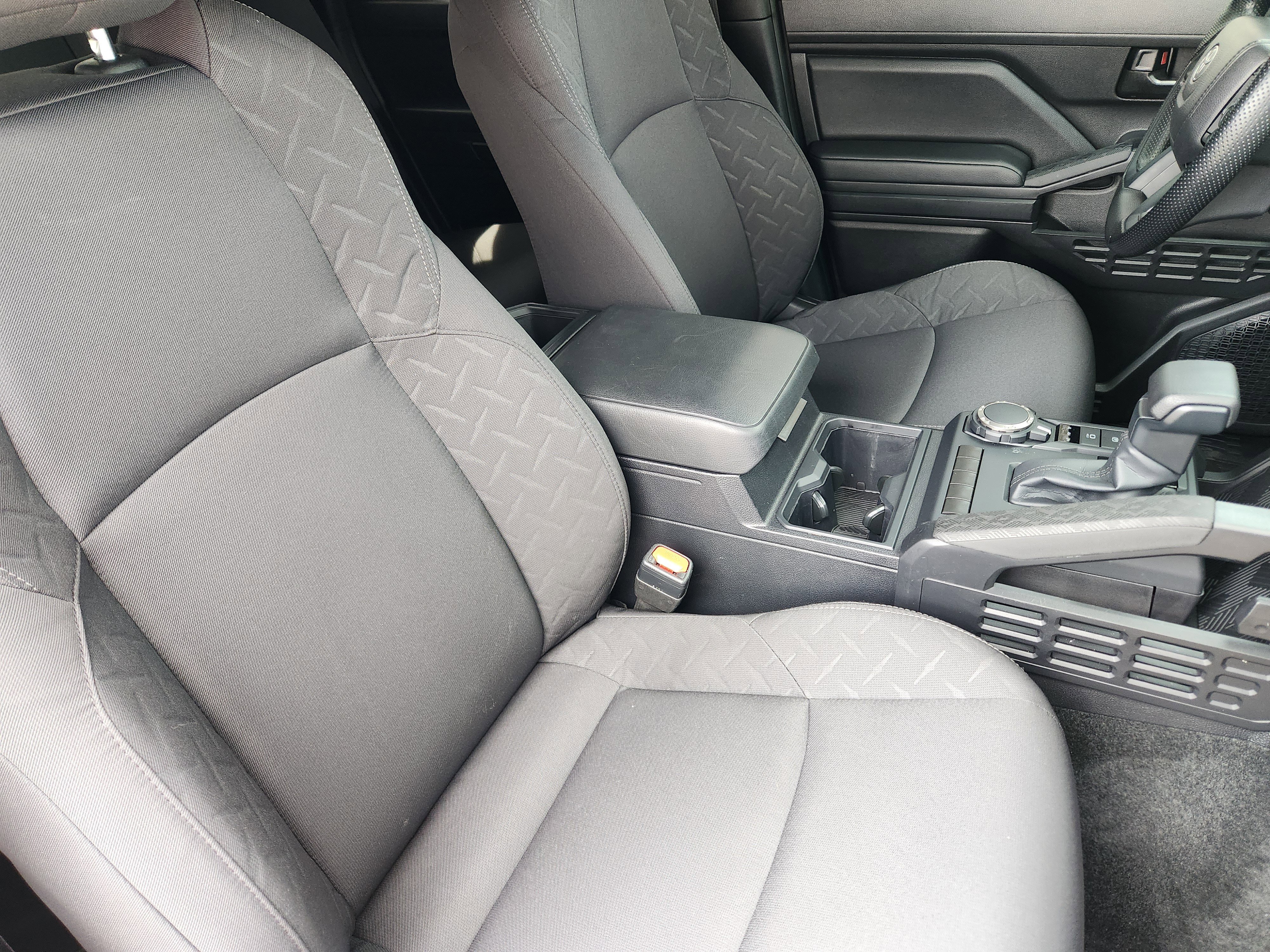 Certified 2025 Toyota Tacoma SR image 14