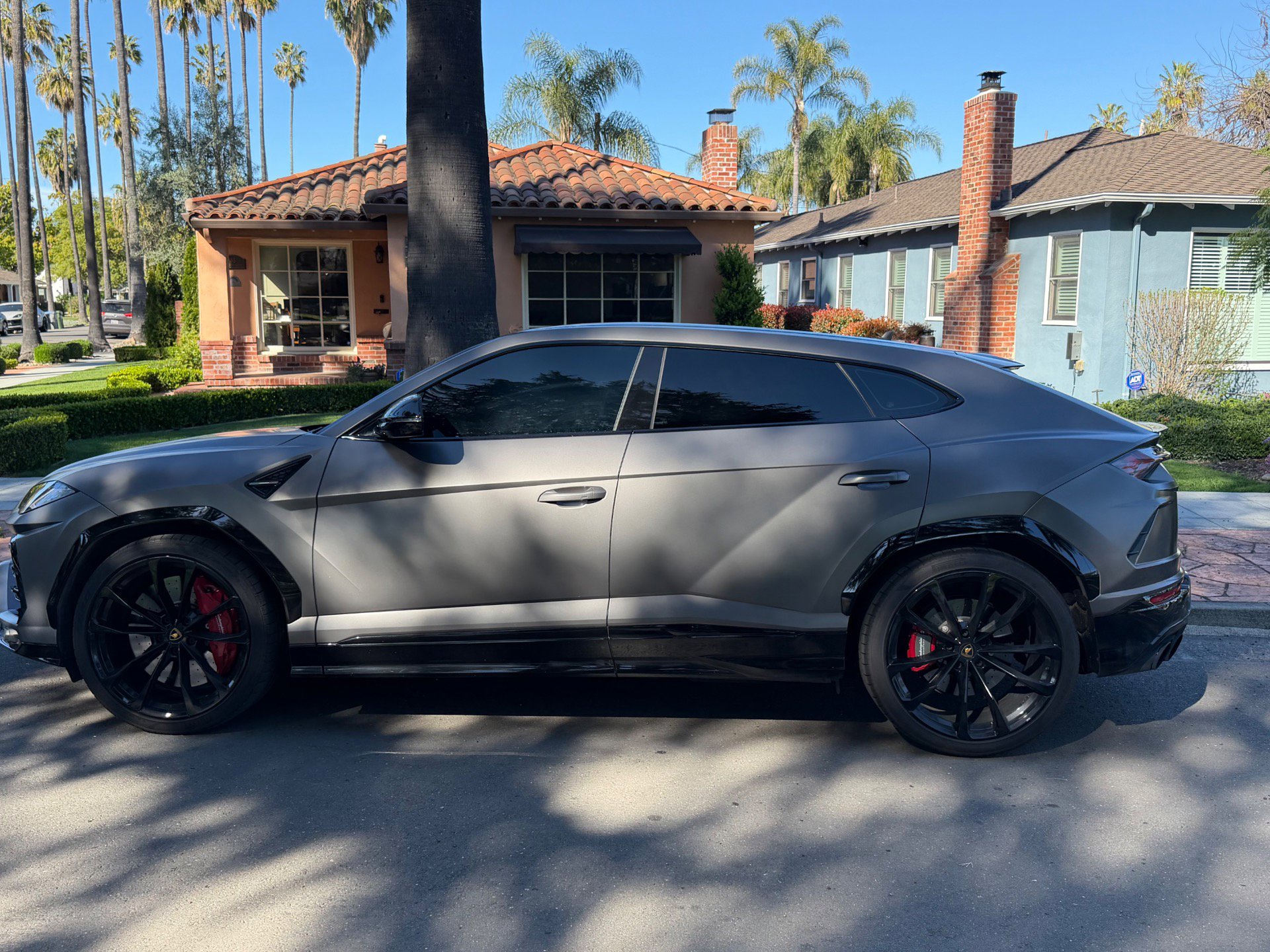 Used 2022 Lamborghini Urus image 3