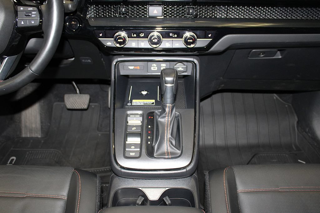 Used 2025 Honda CR-V Sport Touring image 22