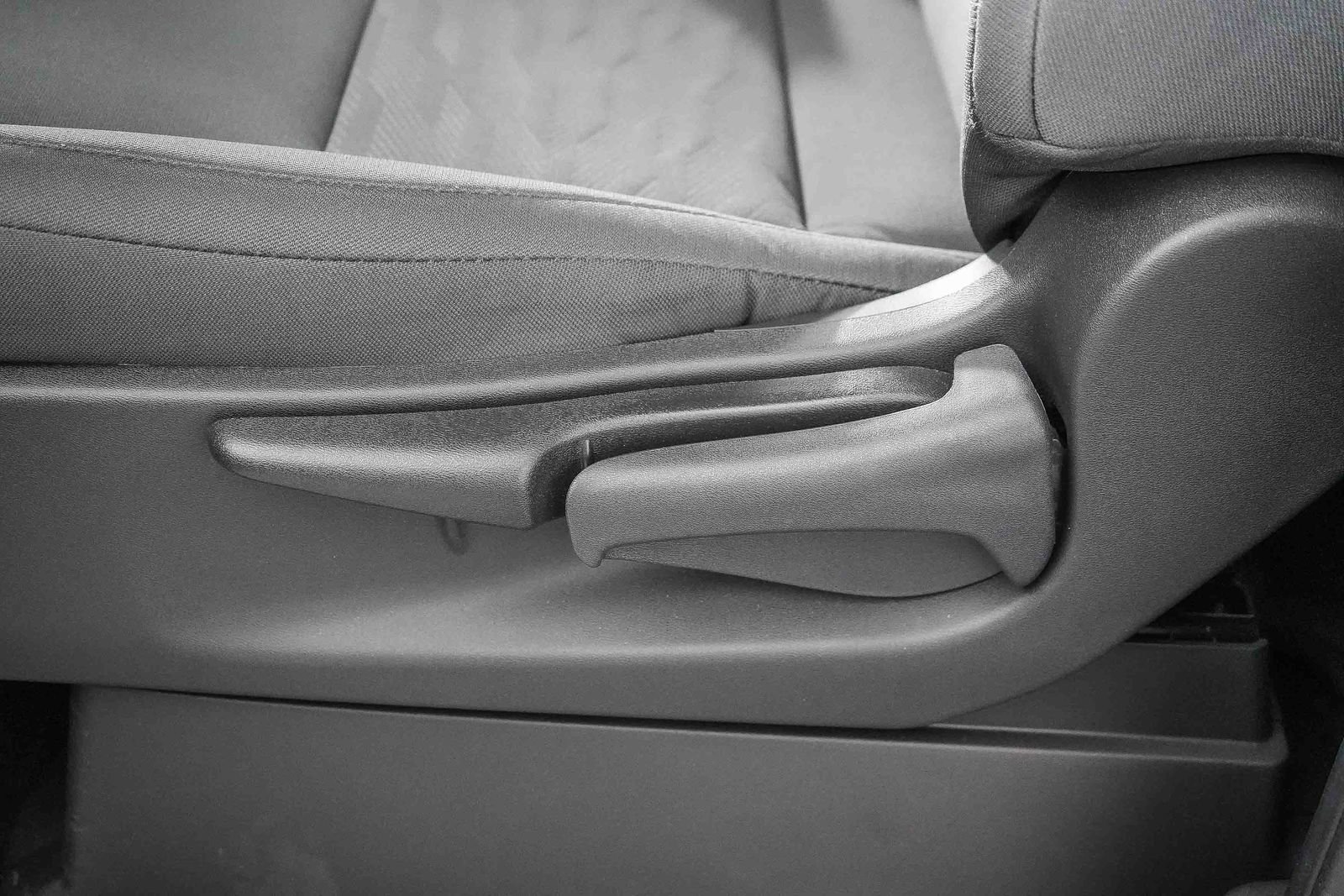 Certified 2025 Nissan Frontier S image 20