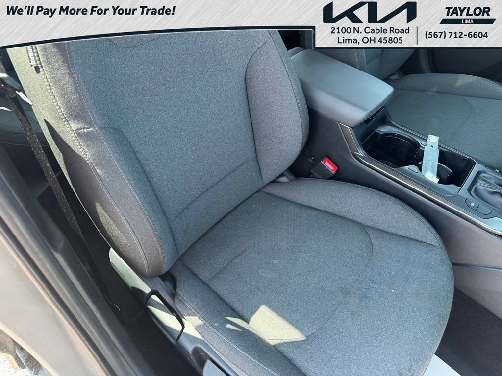 Used 2025 Kia K4 FWD image 12