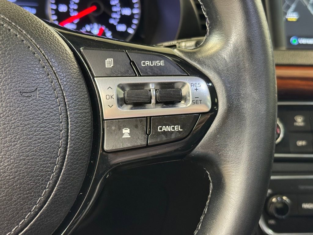Used 2019 Kia Cadenza Technology image 34