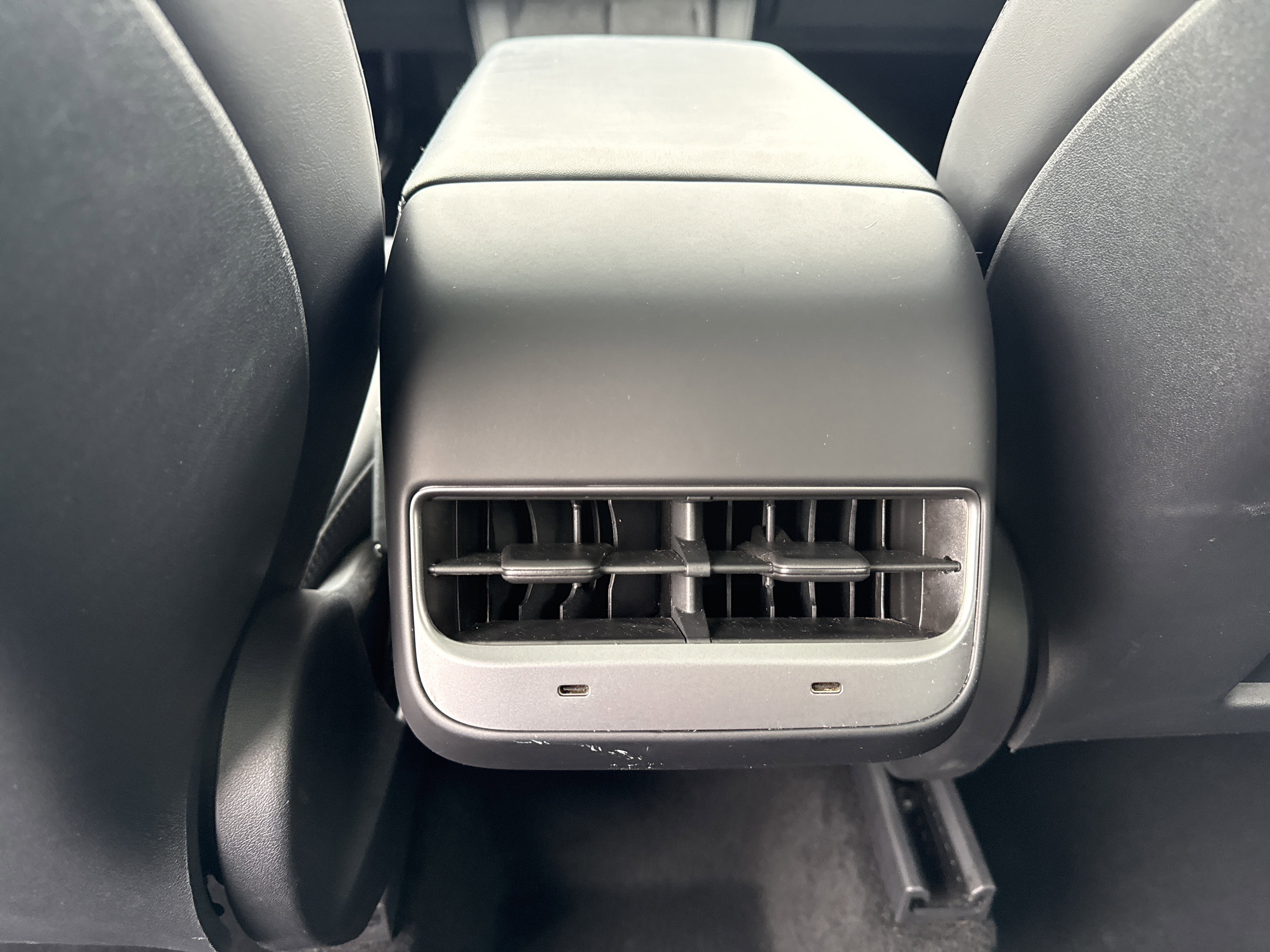 Used 2021 Tesla Model Y Performance image 30