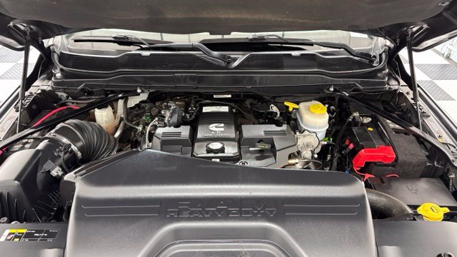 Used 2022 RAM 3500 Laramie w/ Night Edition AWD/4WD image 8