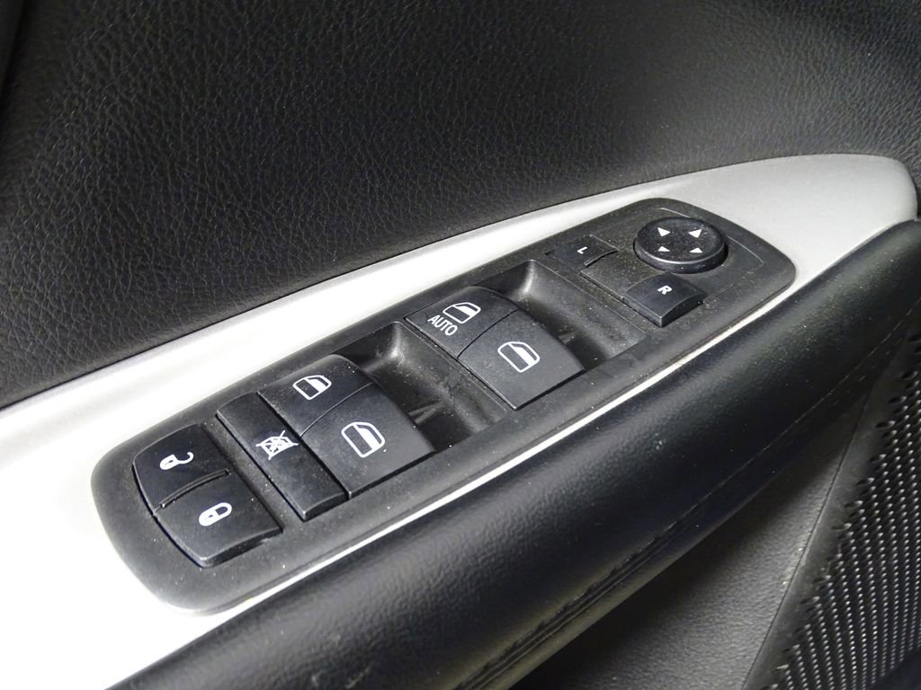 Used 2019 Dodge Journey SE w/ Connectivity Group image 23