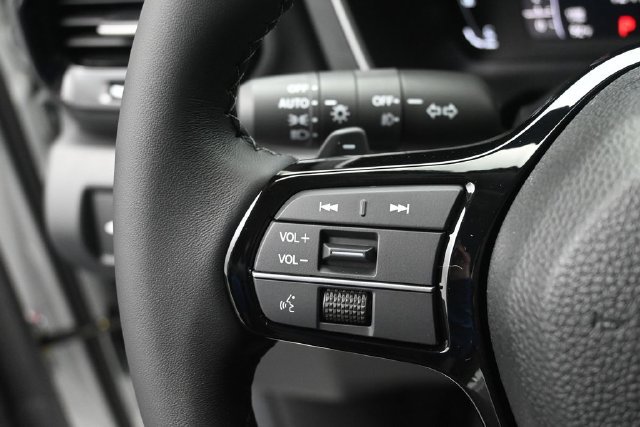 New 2026 Honda Pilot EX-L image 6