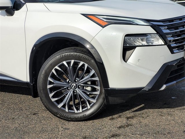 Certified 2024 Nissan Rogue Platinum w/ Platinum Premium Package image 9