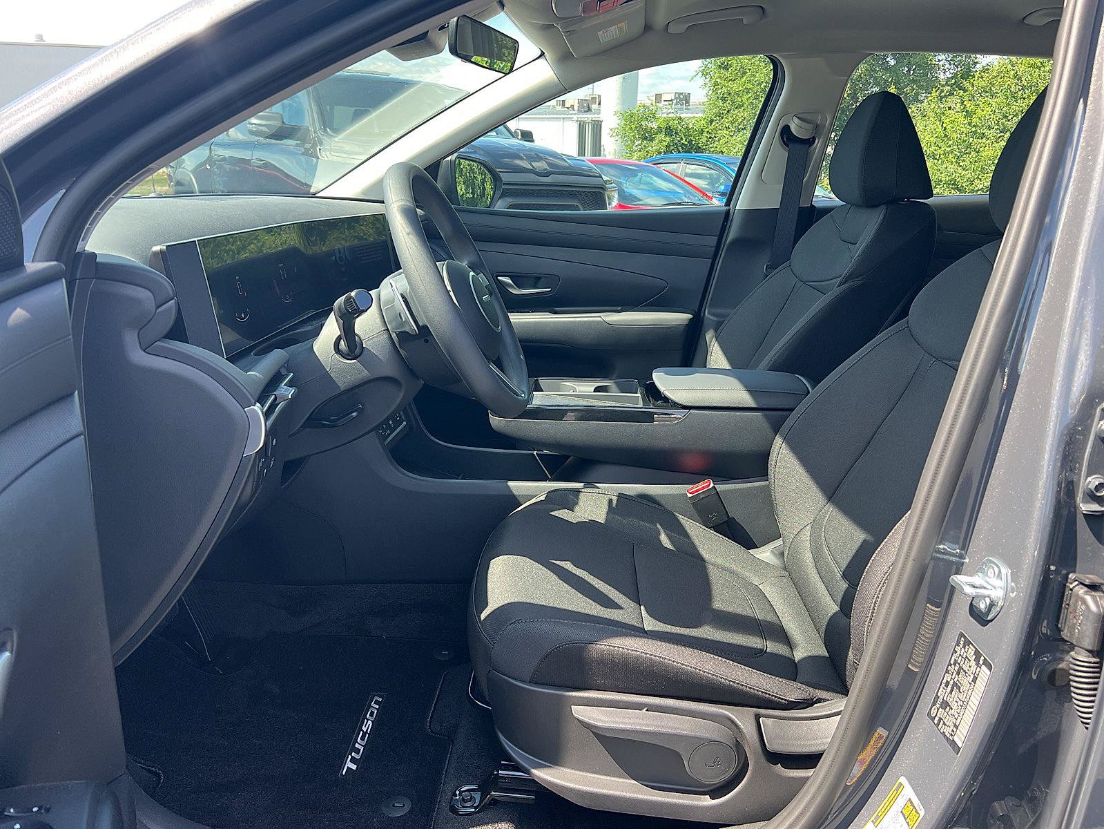 New 2026 Hyundai Tucson Blue SE AWD/4WD image 9