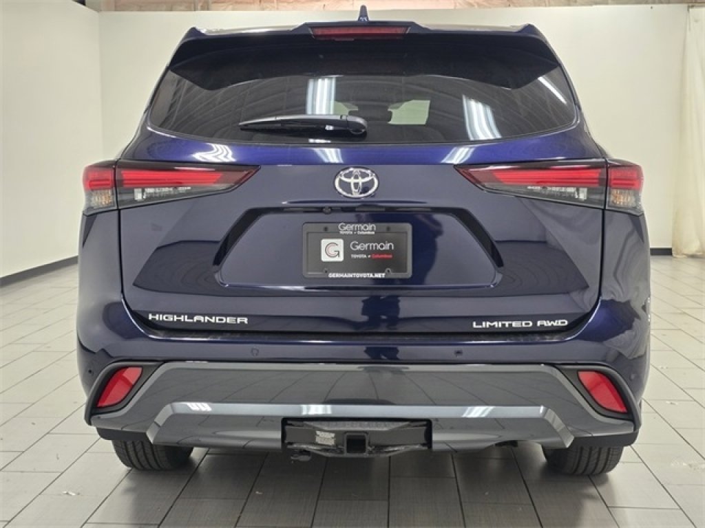 New 2026 Toyota Highlander Limited image 17
