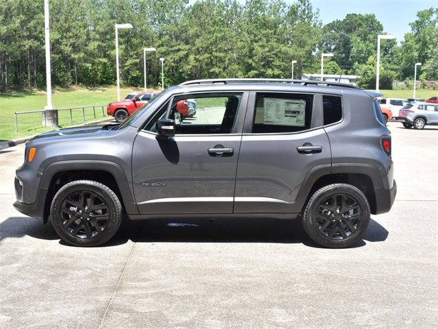 Used 2023 Jeep Renegade Altitude w/ Sun/Sound Group image 12