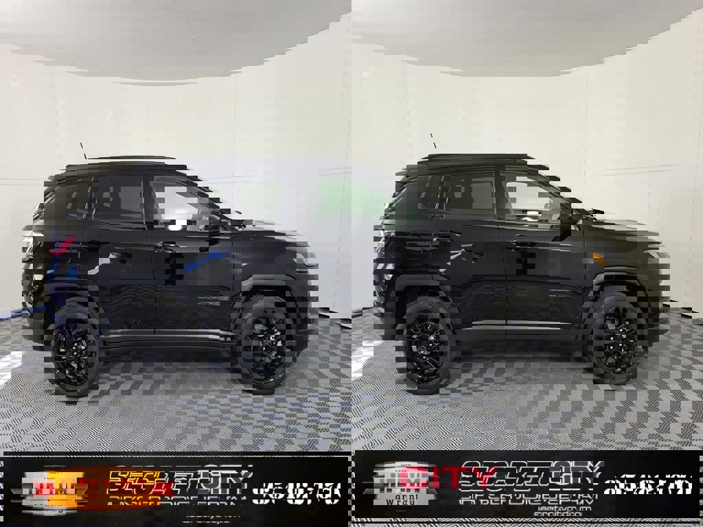 New 2026 Jeep Compass Latitude image 8