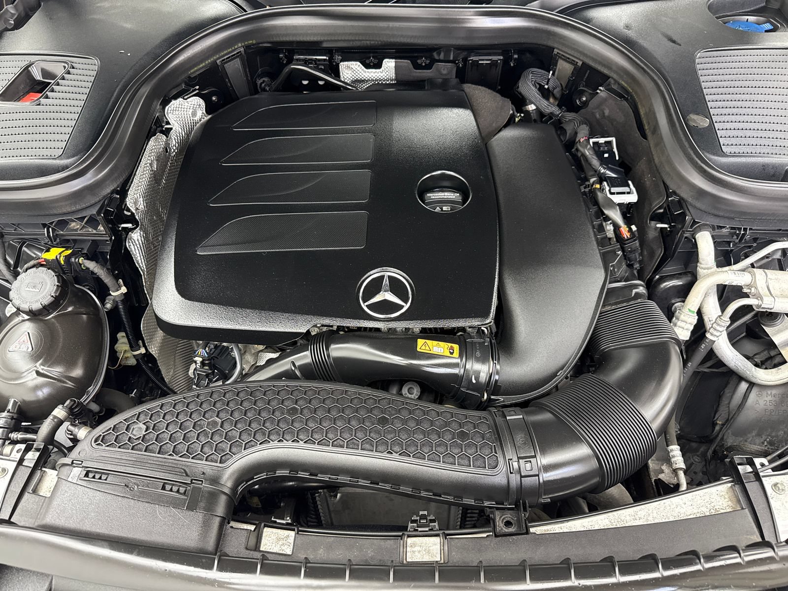 Used 2020 Mercedes-Benz GLC 300 4MATIC image 55