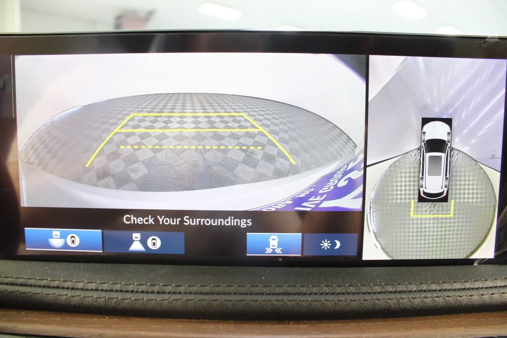 Used 2025 Acura MDX w/ Advance Package AWD/4WD image 3