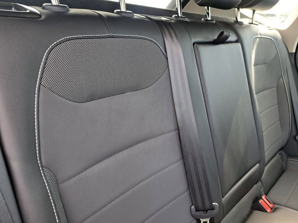 Used 2022 Volkswagen Taos SE image 23