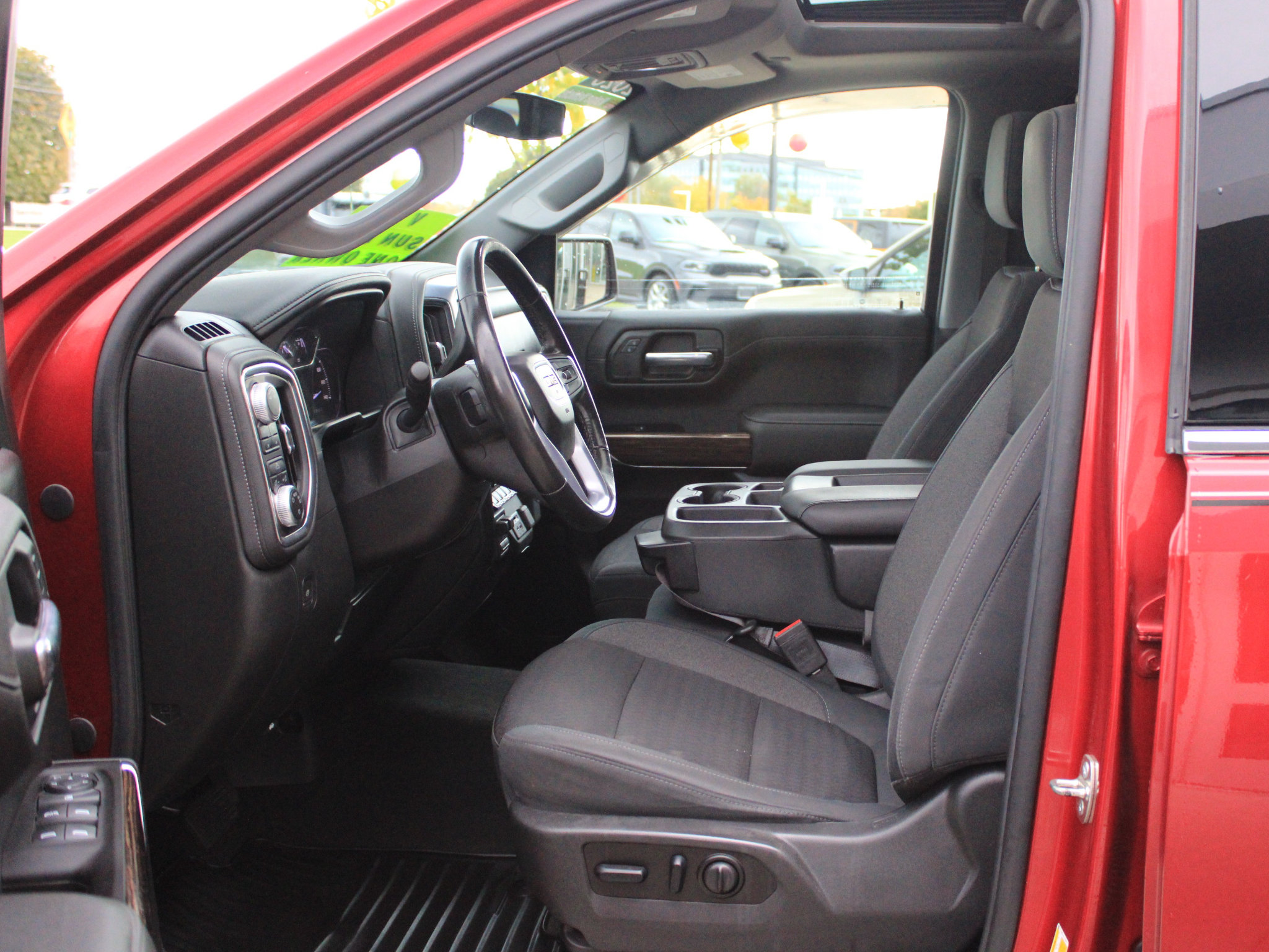 Used 2020 GMC Sierra 1500 SLE w/ SLE Value Package AWD/4WD image 11