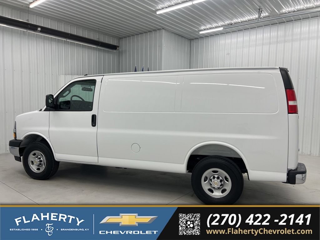 New 2026 Chevrolet Express 2500 w/ Driver Convenience Package RWD image 5