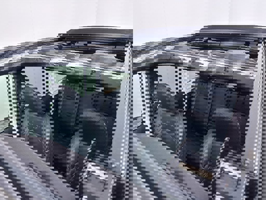 Used 2021 Jeep Wrangler Unlimited Sahara w/ Cold Weather Group image 3