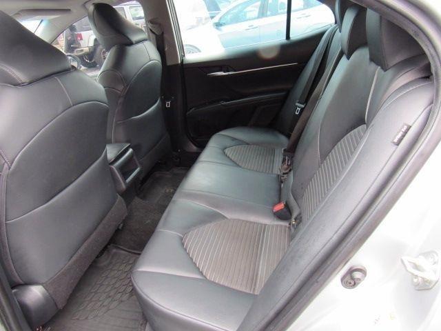 Used 2018 Toyota Camry SE image 26