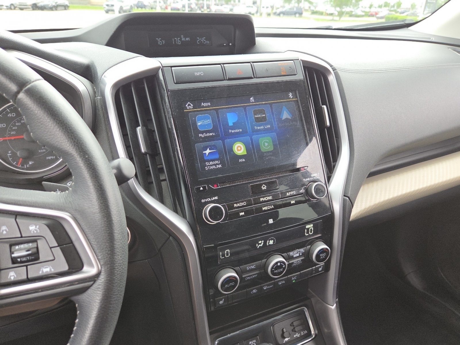 Used 2019 Subaru Ascent Premium AWD/4WD image 28