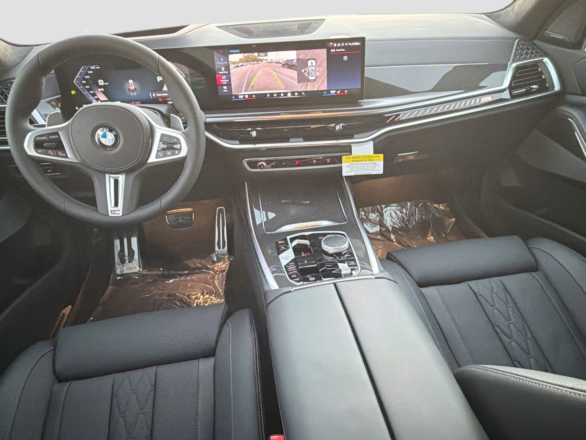 New 2026 BMW X7 M60i w/ Climate Comfort Package image 17