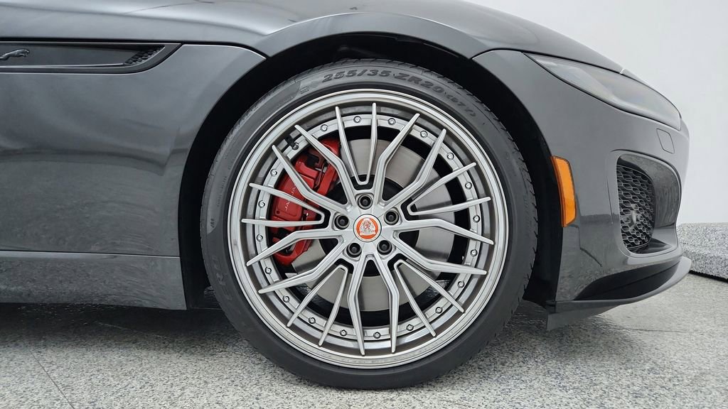 Used 2023 Jaguar F-TYPE Coupe image 14