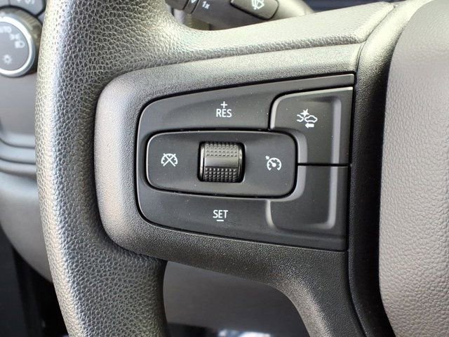 Used 2022 Chevrolet Silverado 1500 Custom image 9