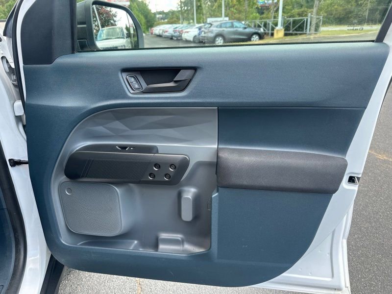 Used 2022 Ford Maverick XL w/ Equipment Group 100A Standard image 12