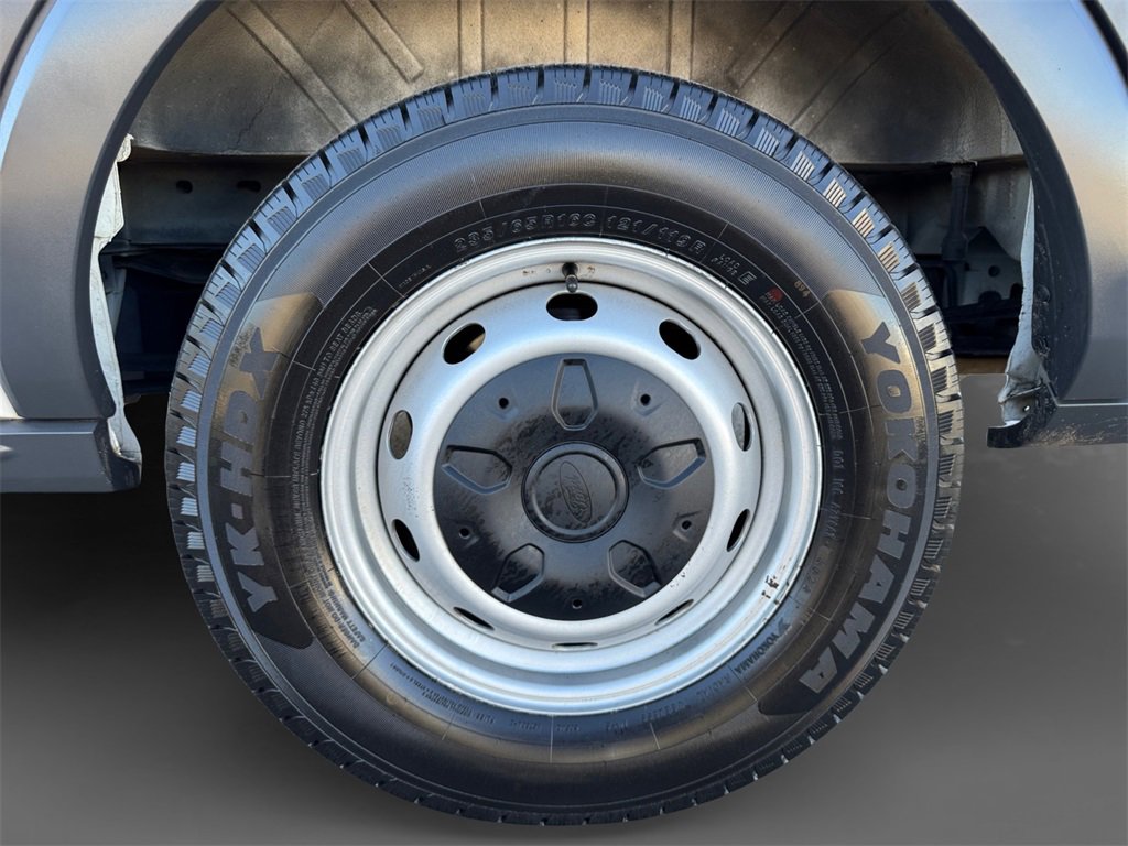 Used 2016 Ford Transit 150 XL image 11