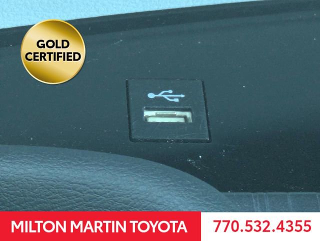 Certified 2025 Toyota Sienna XLE FWD image 23