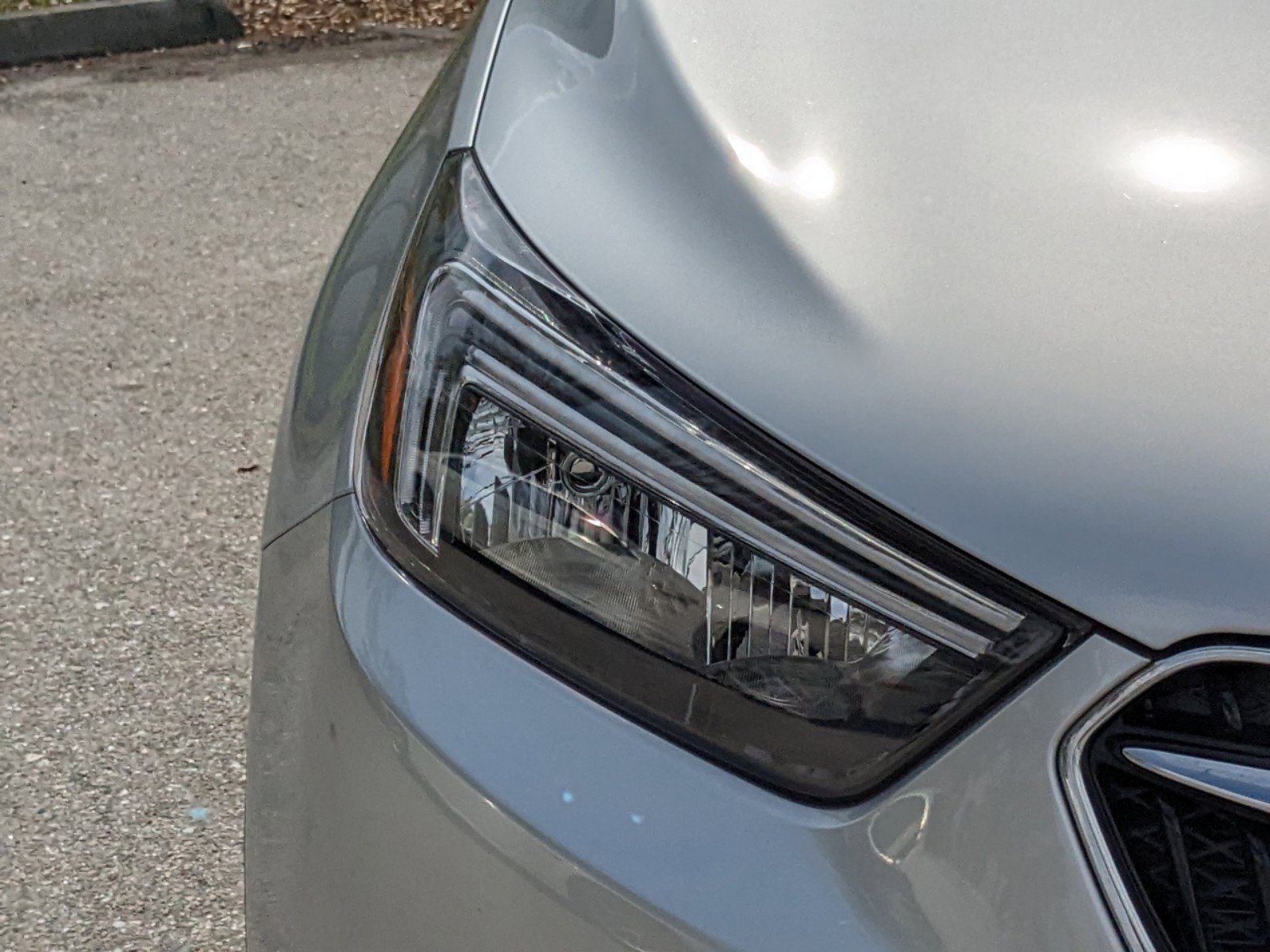 Used 2021 Buick Encore Preferred w/ Safety Package II image 9