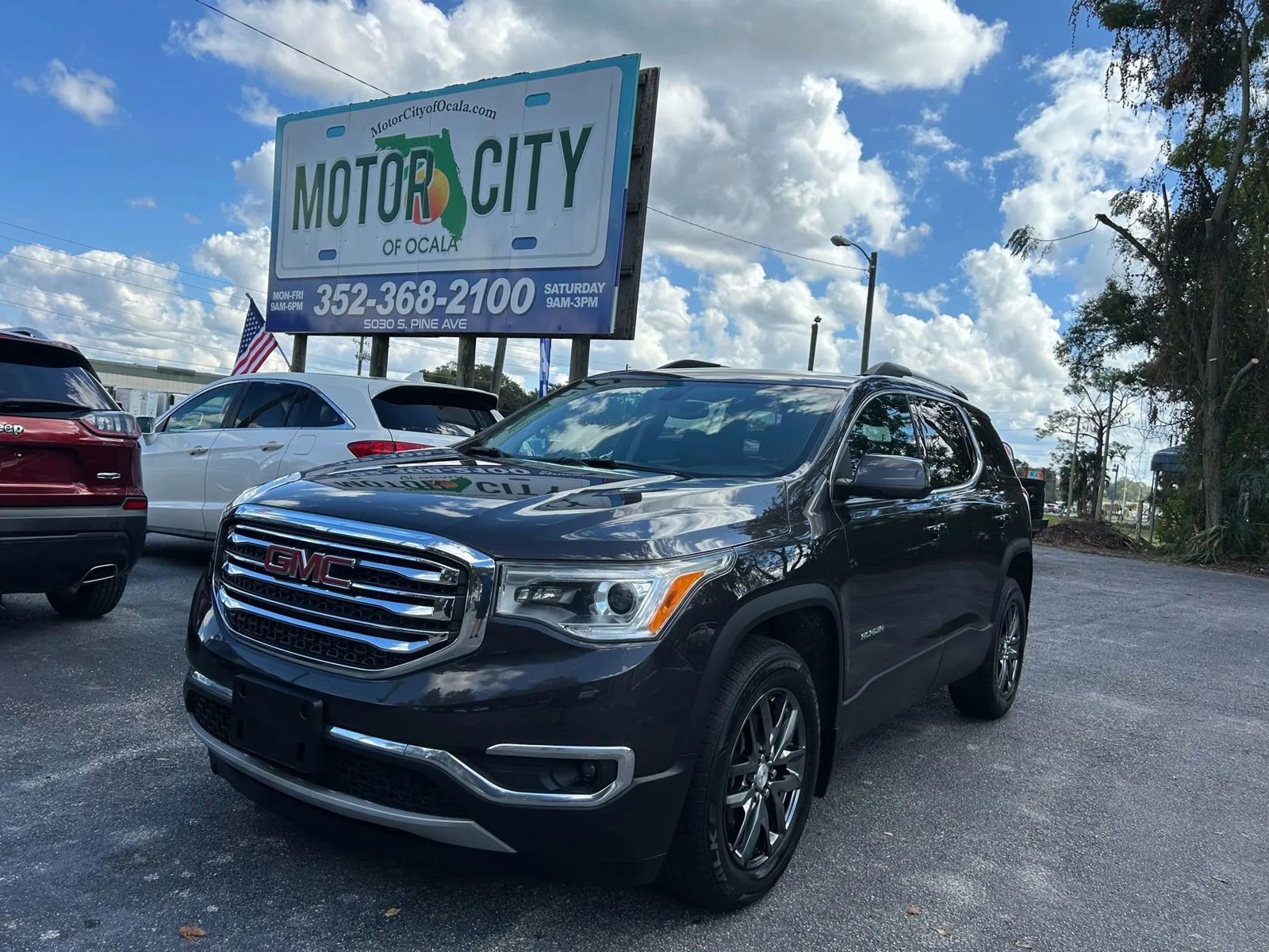Used 2017 GMC Acadia SLT