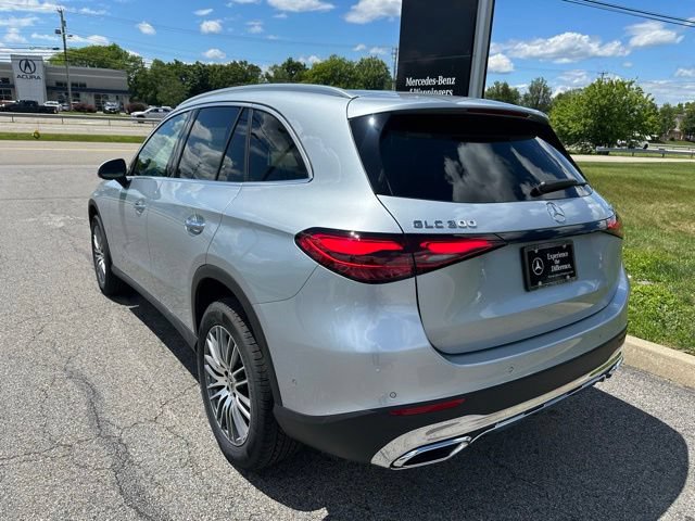 New 2026 Mercedes-Benz GLC 300 4MATIC image 3