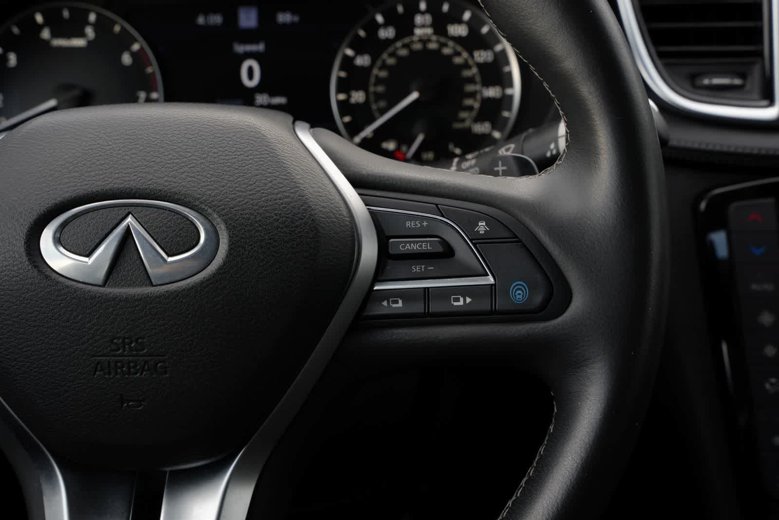 Used 2023 INFINITI QX55 Essential AWD/4WD image 11