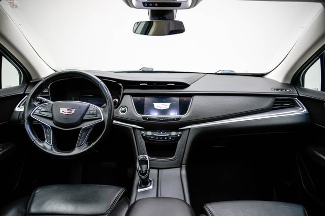 Used 2019 Cadillac XT5 Premium Luxury image 26