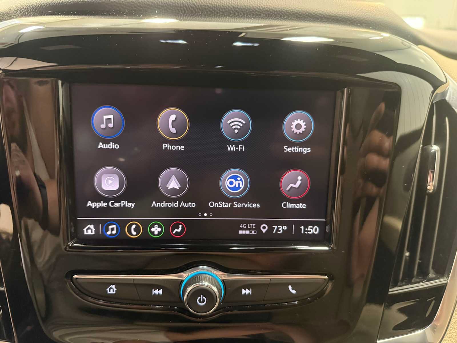 Used 2022 Chevrolet Traverse LS FWD image 32