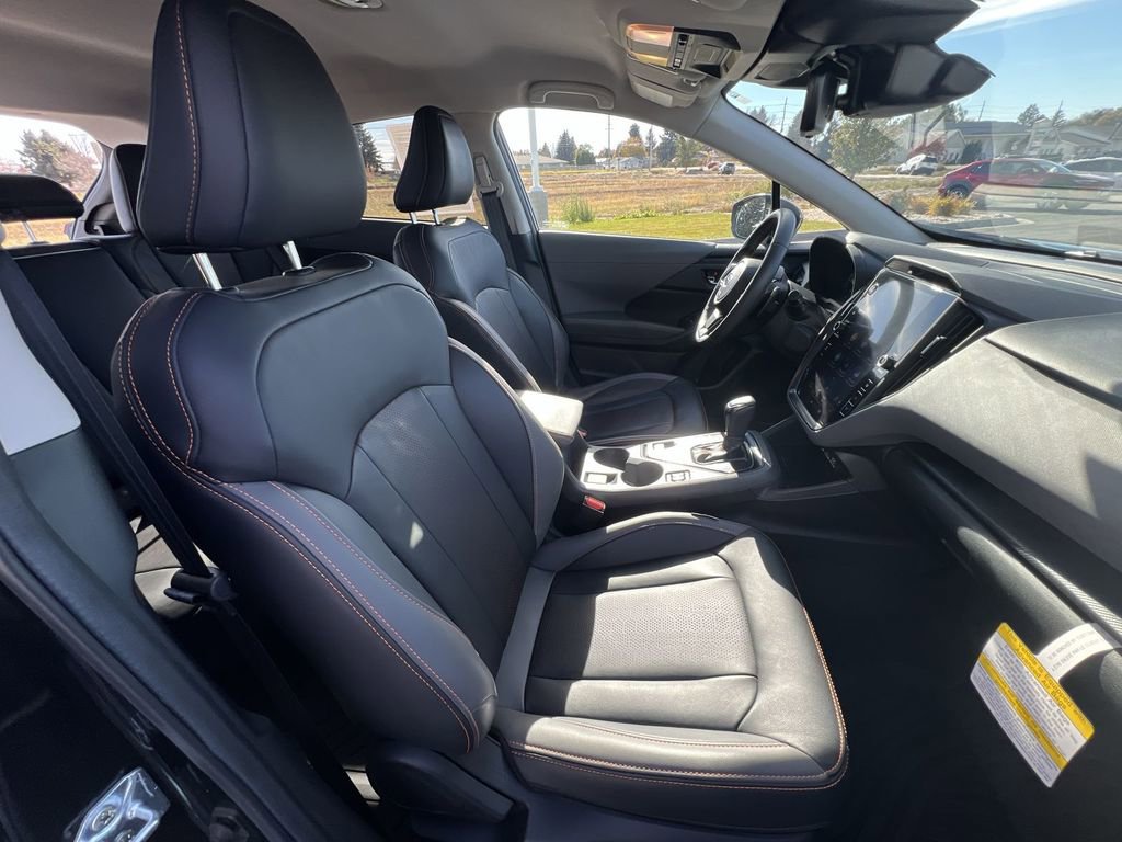 Certified 2025 Subaru Crosstrek 2.5i Limited w/ Crosstrek Mirror Package image 26
