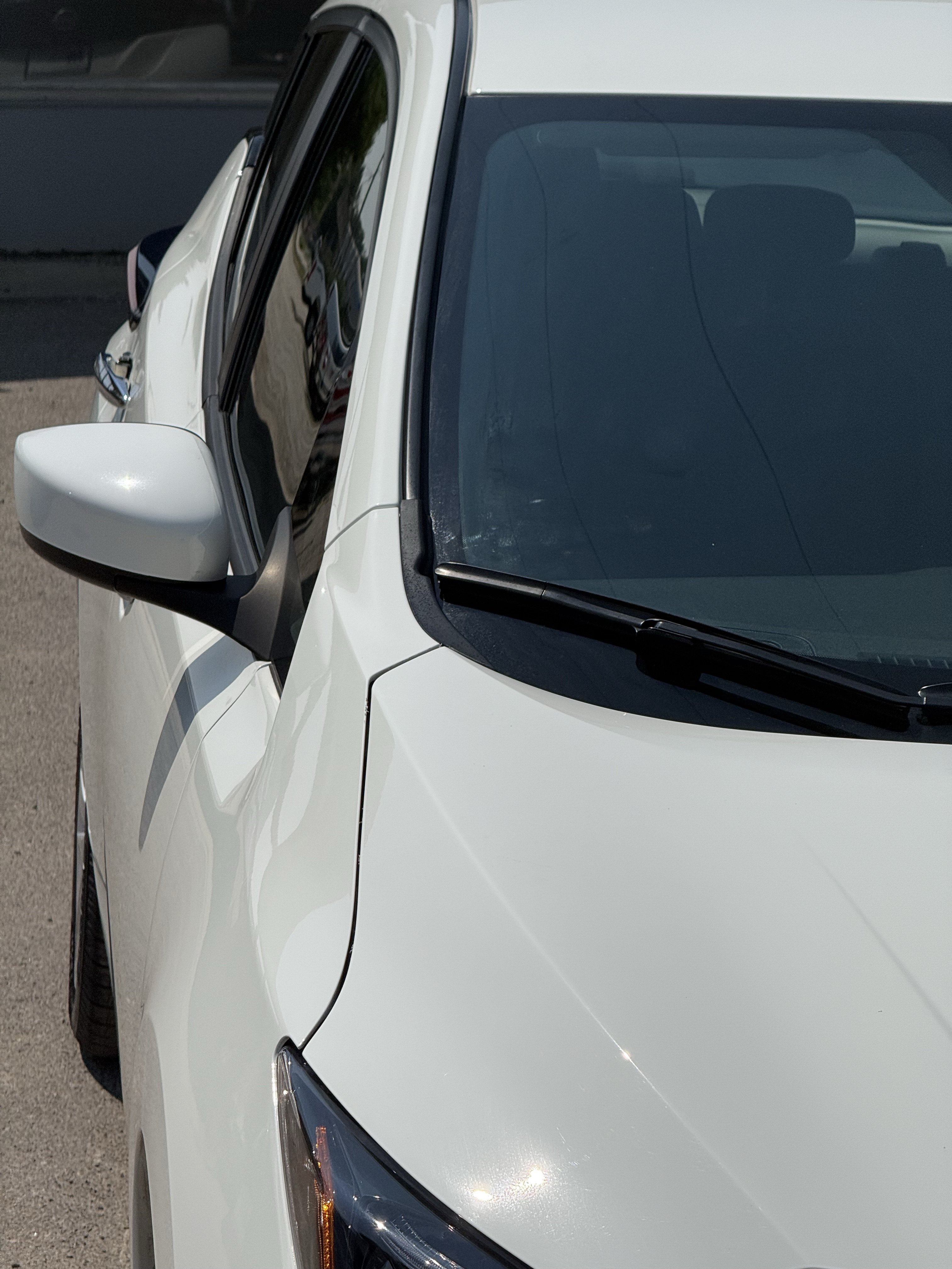 Used 2025 Nissan Leaf S FWD image 24