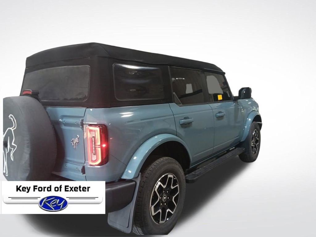 Used 2023 Ford Bronco Outer Banks image 11